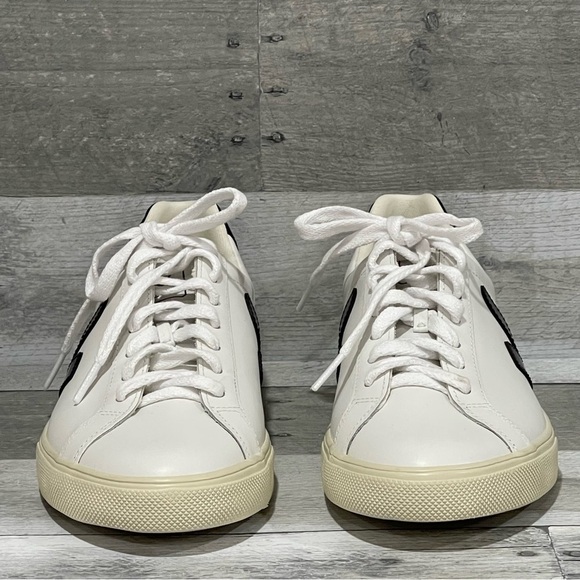 NEW.! VEJA MEN'S ESPLAR SNEAKER - EXTRA WHITE BLACK - SIZE - 7 .US/ 40 .EU $150 - Picture 5 of 10